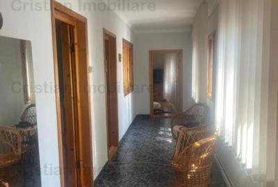 Casa 3 camere,decomandata, construcie anul 2000,Centru - 2