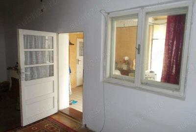 Casa, Timisoara, zona Aleea Ghirodei, de la Aleea Ghirodei inspre Canalul Bega 4 camere, 500mp teren Casa, Timisoara, zona Aleea Ghirodei, de la Aleea Ghirodei inspre Canalul Bega 4 camere, 500mp teren - 9