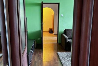 Apartament cu 2 camere semidecomandat, mobilat în Titan - 2
