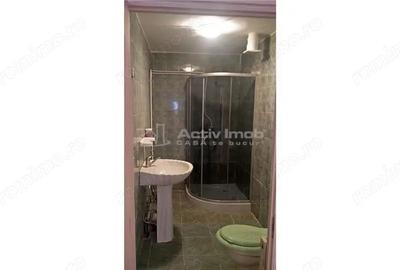 Casă cu Canalizare în 13 Septembrie - 3