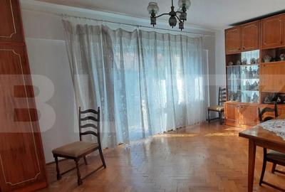 Apartament cu 2 camere decomandat, mobilat în Carpați 2