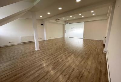 Inchiriez spatiu 66 mp, open space, zona str Paris - Rivus mall - 1