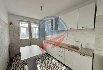 Apartament cu 4 camere semidecomandat în Ultracentral - 2