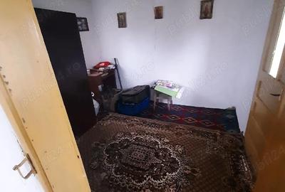 Casă cu 2 camere cu Teren 1282 Mp în Mihăilești - 1