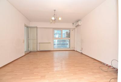 Apartament cu 4 camere decomandat în Victoriei - 28