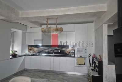 Apartament cu 3 camere decomandat în Chiajna
