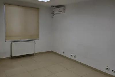 Apartament cu 4 camere decomandat în Apărătorii Patriei - 2