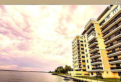 Apartament cu 3 camere decomandat, mobilat în Ultracentral