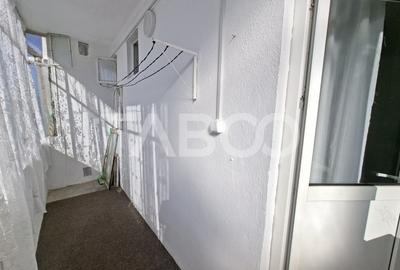 Apartament de vanzare 2 camere balcon etaj intermediar - 13