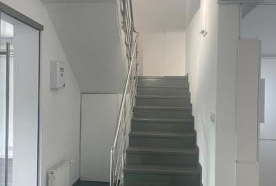 Piata Unirii /Spatiu de birouri/Metrou/Proprietar - 7