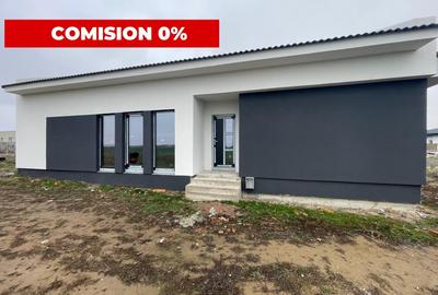 Duplex cu 3 camere cu Canalizare în Urseni