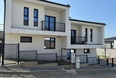 Duplex finisat, 120mp si teren 350mp, la intrare in Chinteni
