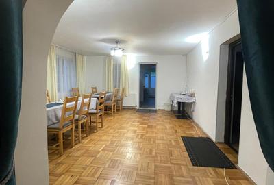 Casa foarte spatioasa cu curte, fosta pensiune 13 camere 780mp Zorilor Casa foarte spatioasa cu curte, fosta pensiune 13 camere 780mp Zorilor - 10