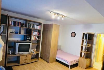 Garsonieră decomandată, mobilată în Gara - 2