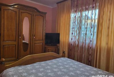 Apartament cu 3 camere decomandat în George Enescu