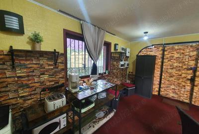 Casă cu 3 camere cu Teren 100 Mp în Slănic - 7