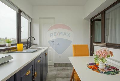 Casă cu 9 camere cu Teren 515 Mp în Stupini - 12