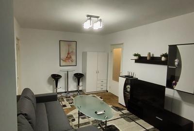 Apartament cu 2 camere semidecomandat în Apărătorii Patriei - 3