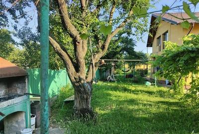 Casa decomandata, situata central in Boldesti Scaeni, in zona curata si linistit - 1