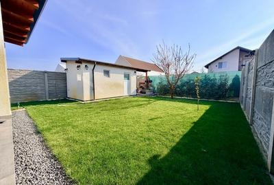 Duplex cu 5 camere cu Canalizare în Moșnița Nouă - 2