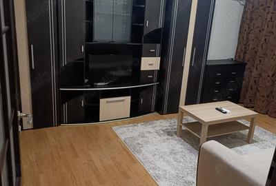 Inchiriez apartament o camera,Circumvalatiunii,250 euro - 1