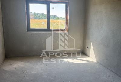 Casă cu 5 camere cu Canalizare în Ghiroda - 2