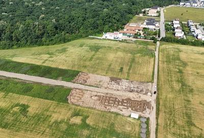 REL4000999 Teren l in proximitatea Amber Forest - 3