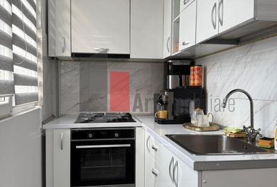 Apartament cu 3 camere în Roșu - 12