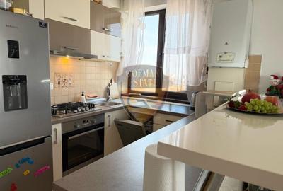 Apartament cu 3 camere decomandat, mobilat în Tomis Plus - 3
