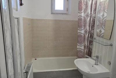 Apartament cu 2 camere decomandat în Universității - 1