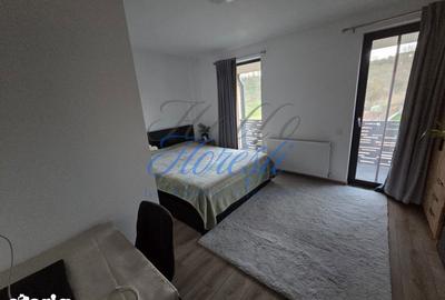 Casă cu 4 camere cu Teren 400 Mp în Gilău