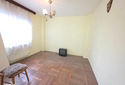 Apartament cu 3 camere decomandat în Central - 3