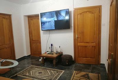 Inchiriez apartament 4 camere decomandat, ultracentral, complet mobilat si dotat - 7