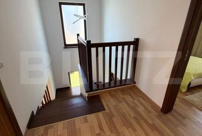 Casă cu 4 camere cu Teren 650 Mp în Ipotești - 1