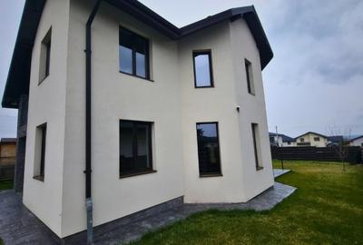Casa cu 4 dormitoare, teren generos si finisaje de calitate  premium P+E - 2
