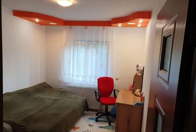 Apartament cu 4 camere decomandat în Drumul Carului - 6