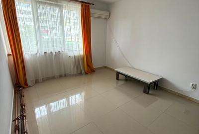 Apartament cu 3 camere semidecomandat în 1 Mai - 3