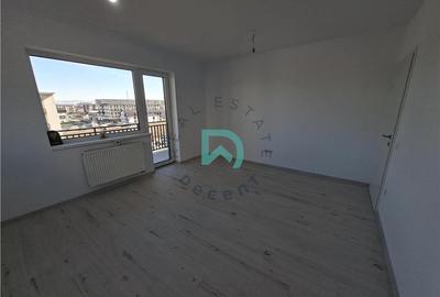 Apartament cu 3 camere decomandat în Tractorul - 2