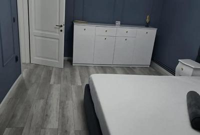 Apartament cu 4 camere decomandat în Central - 1