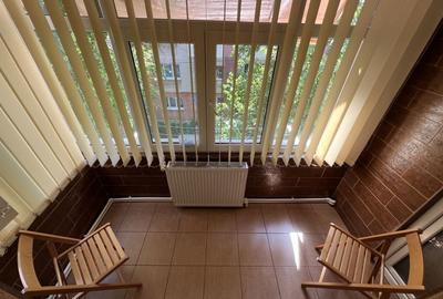 Apartament cu 3 camere decomandat în E3 - 8