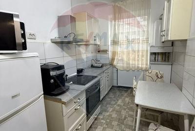 Apartament cu 3 camere de inchiriat in zona Ultracentral - 1