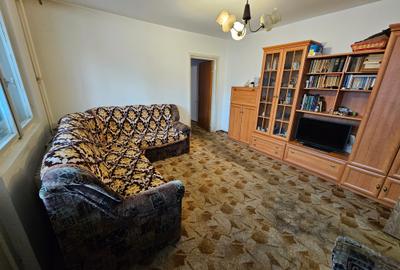 Apartament cu 3 camere semidecomandat în Gorjului - 2