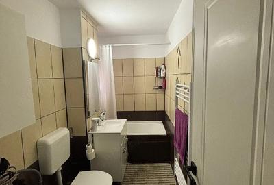 Apartament cu 5 camere decomandat în Central - 1