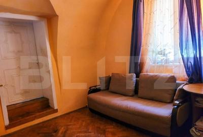 Casa Piata Sfatului compusa ap3camere,studio(2camere),mansar - 5