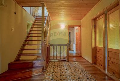 Casa / Vila de vanzare Fundata- Romania - 23