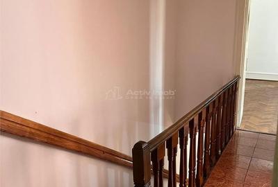 Casă cu 5 camere cu Teren 300 Mp în Ana Ipătescu - 1