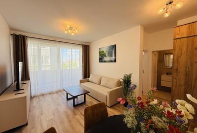 Apartament cu 2 camere semidecomandat, mobilat în Florești - 1