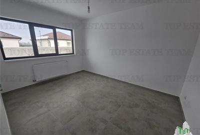 Casa parter 2 placi teren 450mp la 15 minute de Bucuresti - 2