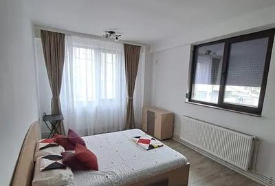 Apartament cu 2 camere decomandat, mobilat în Apărătorii Patriei