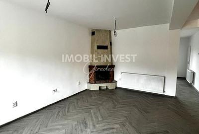 Casă cu 4 camere cu Teren 300 Mp în Cetate - 7